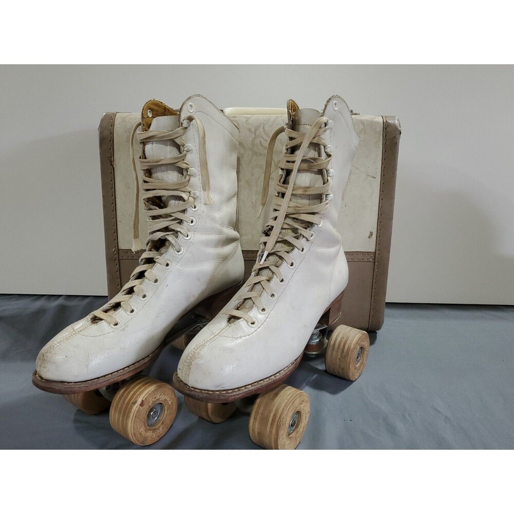 Vintage Sears JC Higgins Roller Skates Women's Size 7 White Leather -Wood Wheels